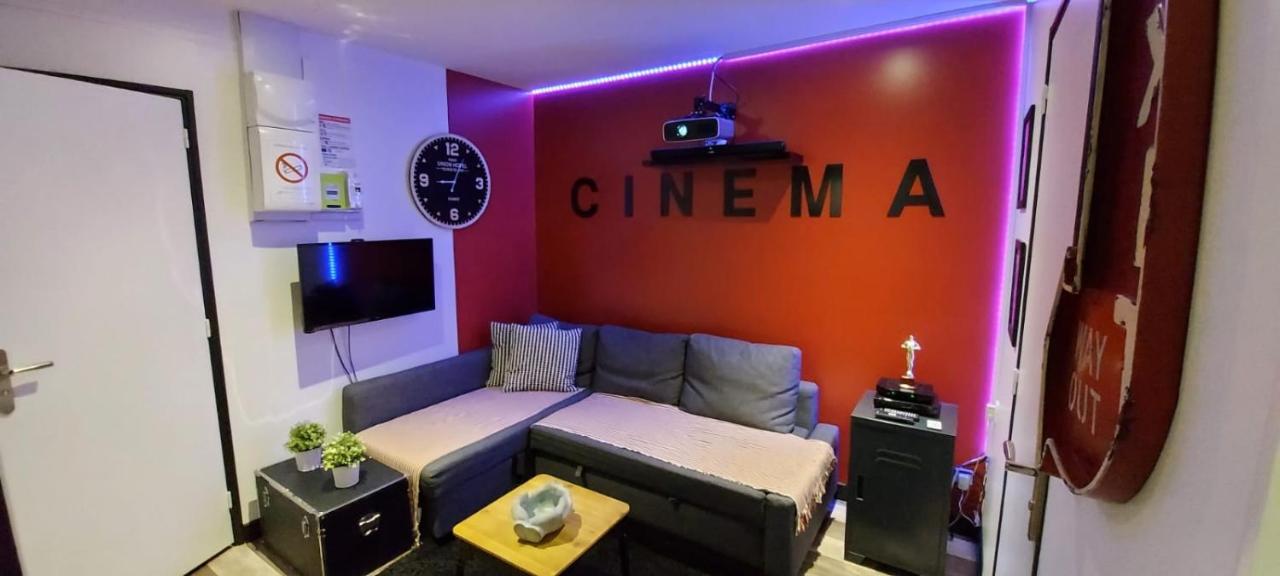 Appartement Cinema Video-Projecteur Et Garage أونفلور المظهر الخارجي الصورة